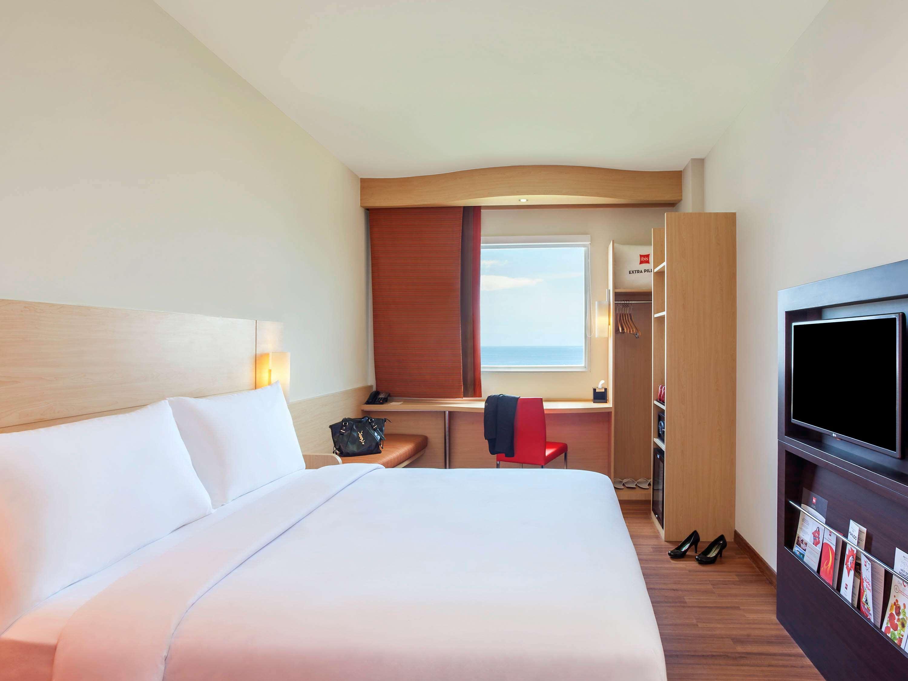 Ibis Manado City Center Boulevard Dış mekan fotoğraf