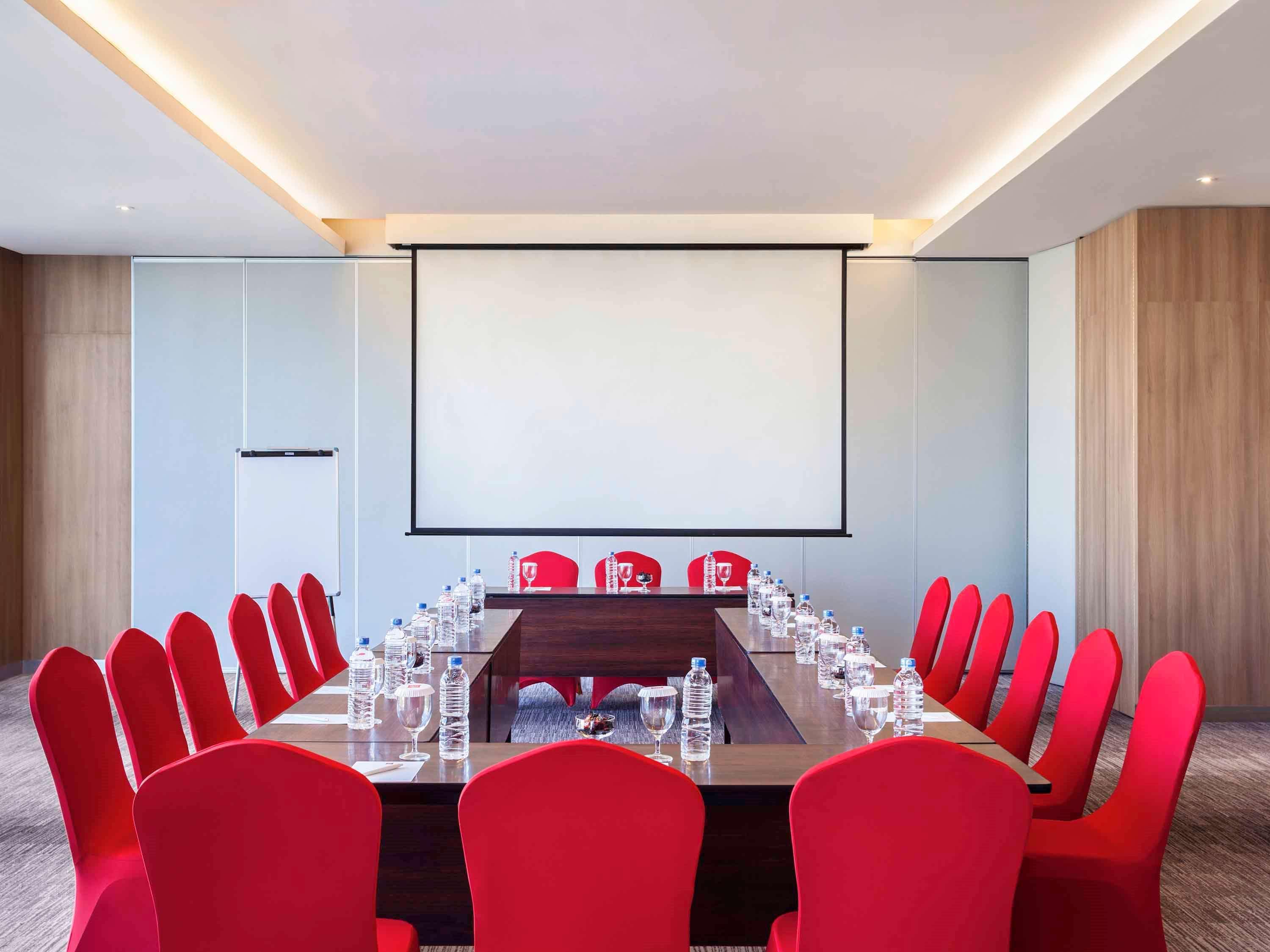 Ibis Manado City Center Boulevard Dış mekan fotoğraf