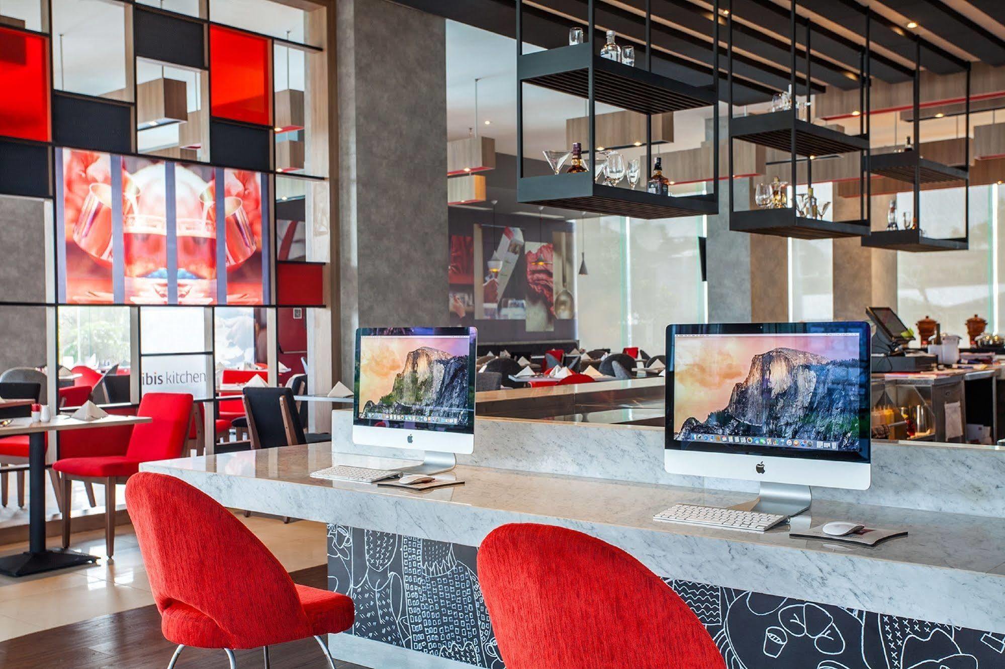 Ibis Manado City Center Boulevard Dış mekan fotoğraf
